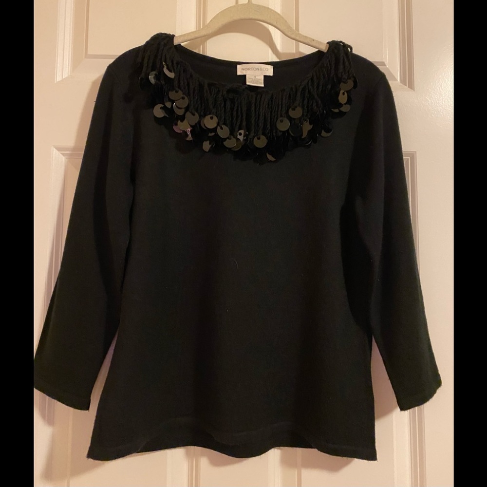 EUC NORTON&CO black lightweight sweater.